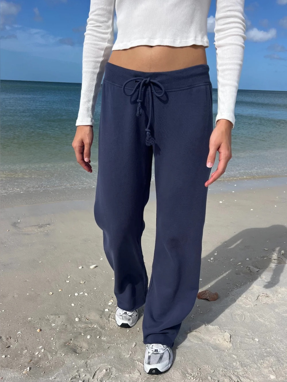 BRANDY MELVILLE RAINEY COTTON SWEATPANTS IN FADED NAVY BLUE